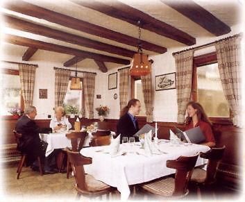 אלפדורף Hotel Gasthof Hirsch מראה חיצוני תמונה